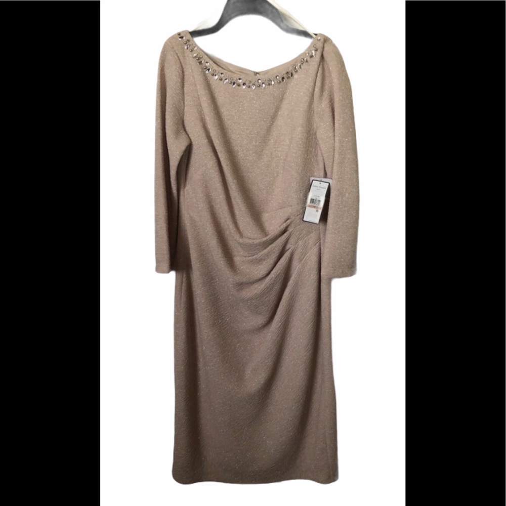 Jessica Howard Beige Formal Dress Size 12